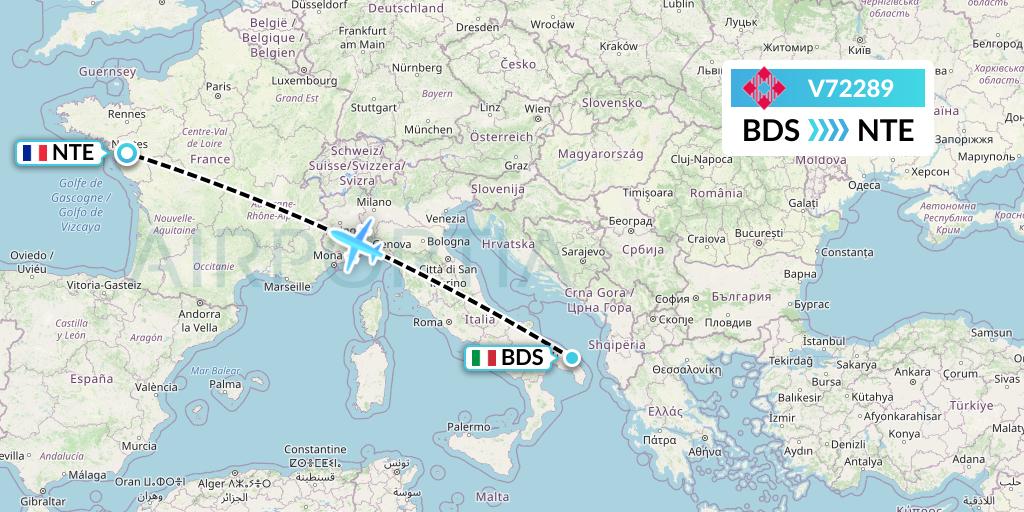 V72289 Volotea Flight Map: Brindisi to Nantes