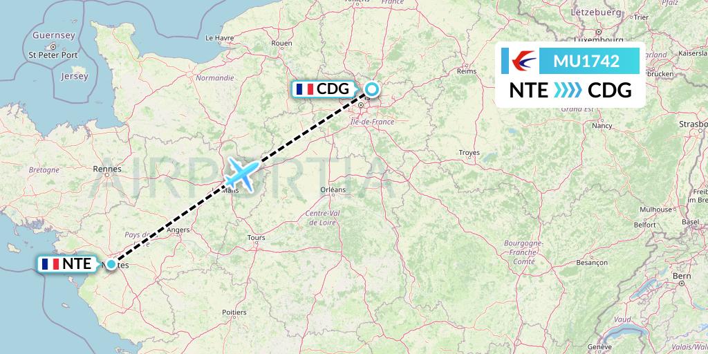 MU1742 China Eastern Airlines Flight Map: Nantes to Paris