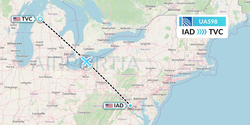 UA598 United Airlines Flight Map: Washington to Traverse City